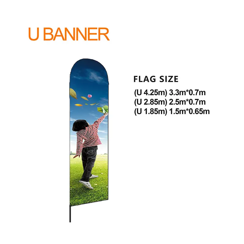 U-shaped flags banner system demonstration: Child in red/black stripes flies green kite on grassy field under blue sky. Curved banner top displays carbon composite construction. Clean layout with U BANNER branding.