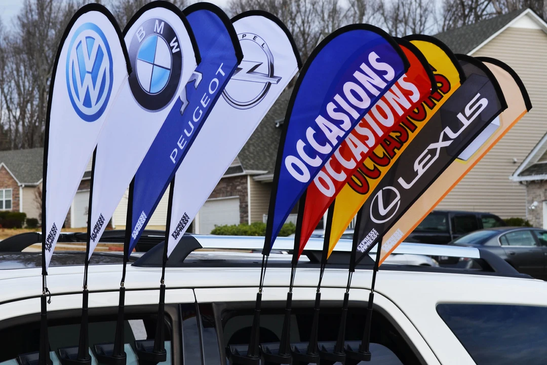 Custom Car Window Flags for Mobile Branding